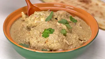 لفائف الباذنجان على الطريقة الجورجية