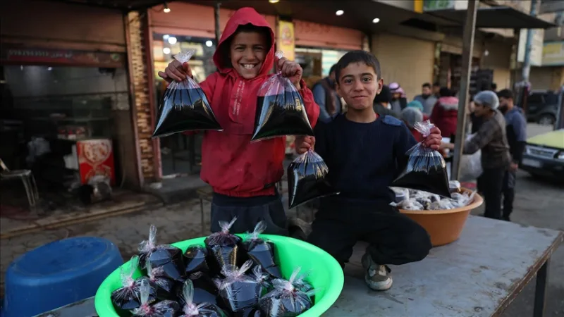 Sīrijas Rakkas provinces iedzīvotāji Ramadānu pavada cerības un miera gaisotnē no terorisma attīrītajā pilsētā.