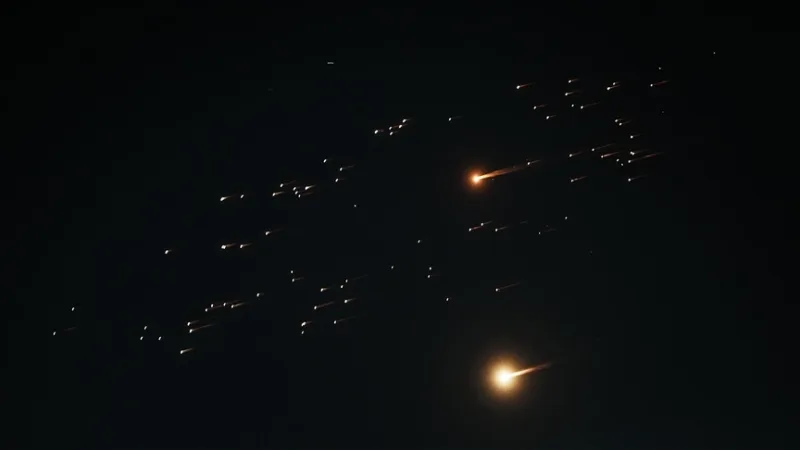 Les attaques de l'Iran contre les pays du Golfe se poursuivent