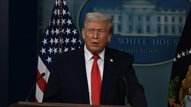 Трамп заявил, что после интенсивных ударов, которые продлятся 2–3 недели, они положат конец войне с Ираном