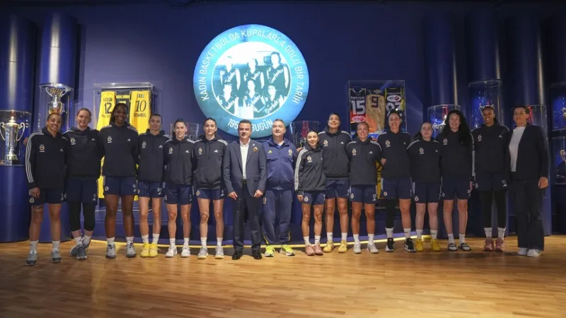 „Fenerbahçe Opet“ moterų krepšinio komanda siekia trečiojo Eurolygos čempionų titulo