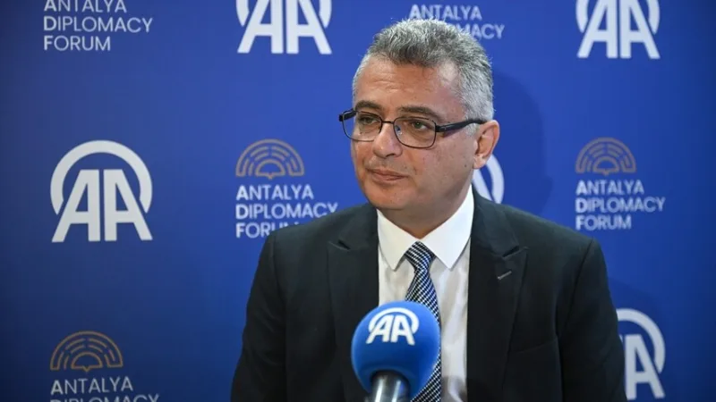 قال رئيس جمهورية شمال قبرص التركية إرهورمان إنهم يتشاورون مع تركيا في مجال السياسة الخارجية