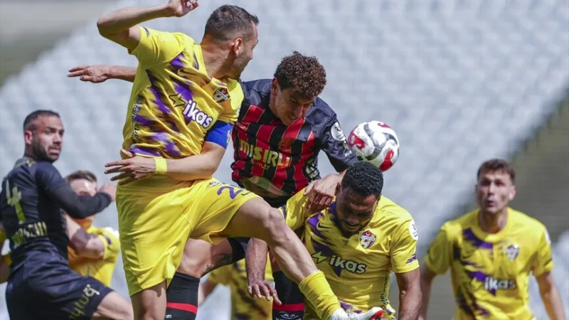 فاز أيوبسبور على فاتح كاراغومروك بنتيجة 2-1