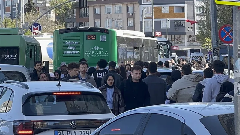 Prace na linii metra w Stambule spowodowały utrudnienia w ruchu