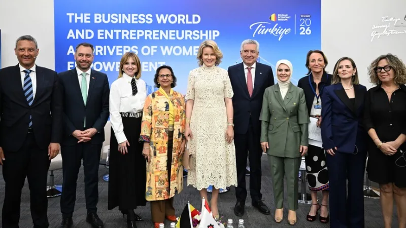 W ISO odbyła się dyskusja panelowa poświęcona kobietom w biznesie, w której wzięła udział królowa Belgii Mathilde