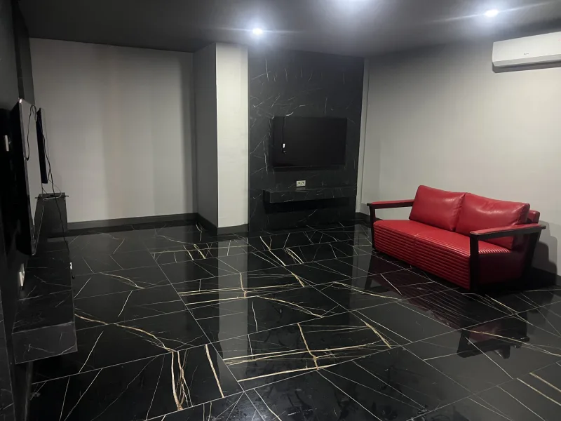 Black Bull Pro GYM — الصالة الرياضية في ألانيا: الطلب عبر الإنترنت والأسعار والتعليقات